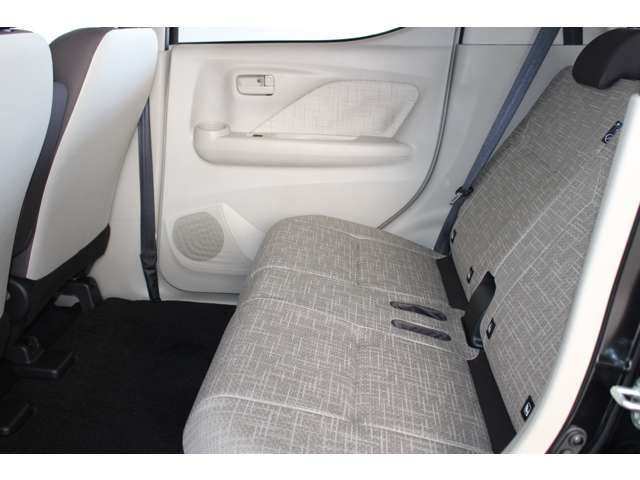 MITSUBISHI eK WAGON 2024