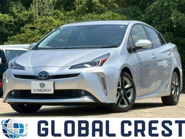 TOYOTA PRIUS 2021