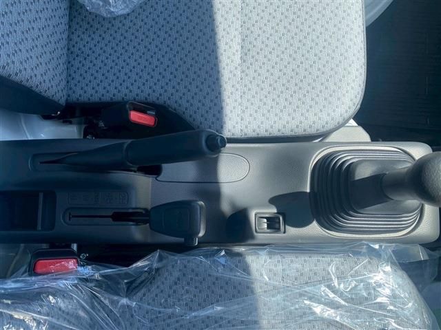 NISSAN CLIPPER truck 4WD 2025