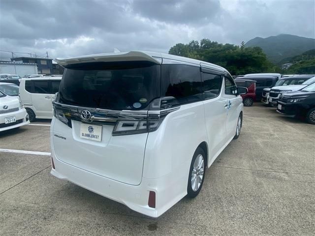 TOYOTA VELLFIRE 2019