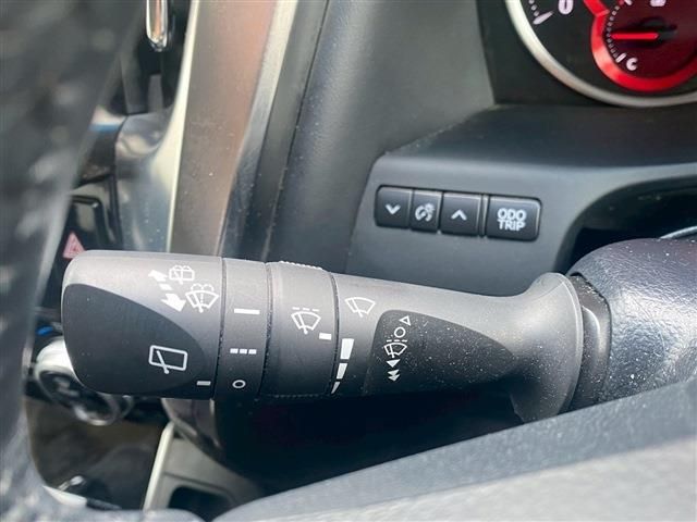 TOYOTA VELLFIRE 2019