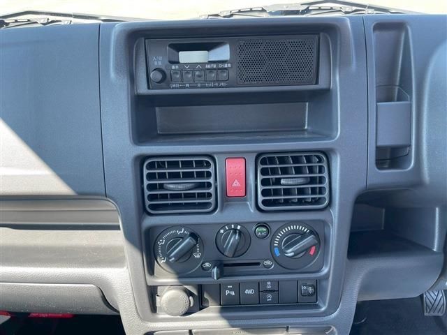 NISSAN CLIPPER truck 4WD 2024