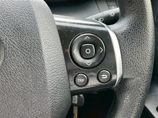 TOYOTA SIENTA HYBRID 2019