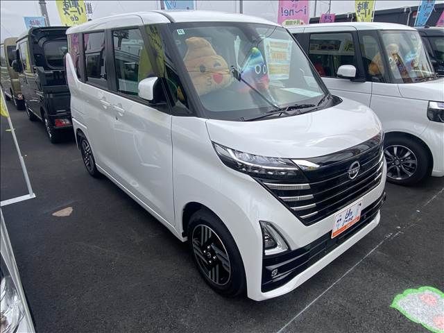 NISSAN ROOX 2024