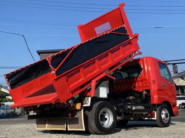 MITSUBISHI FUSOU FIGHTER 2006