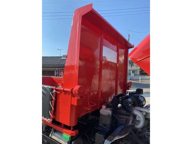 MITSUBISHI FUSOU FIGHTER 2006