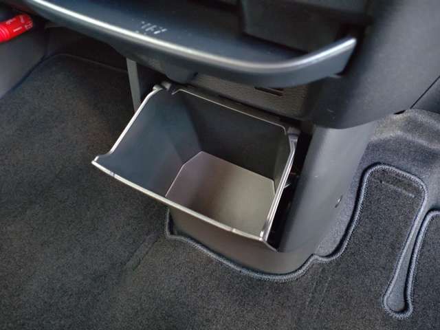 MITSUBISHI DELICA MINI 2025