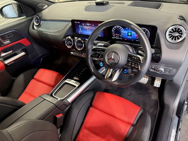 MERCEDES BENZ MERCEDES AMG GLA class 2024