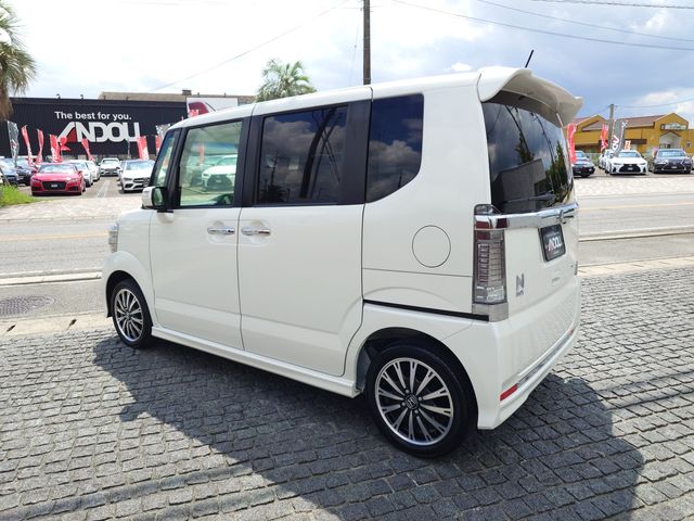 HONDA N BOX CUSTOM 2015