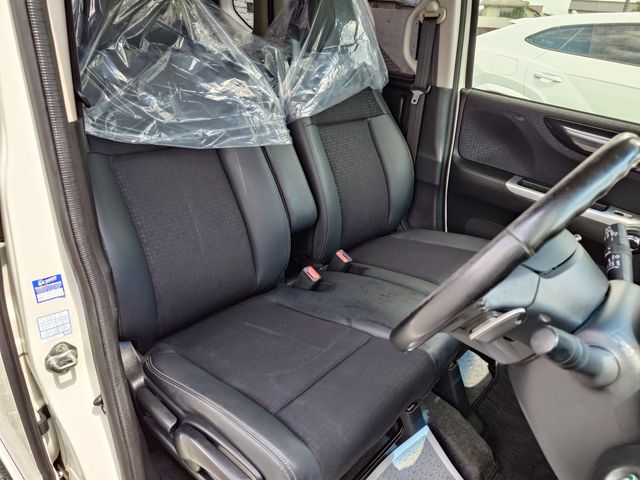 HONDA N BOX CUSTOM 2015