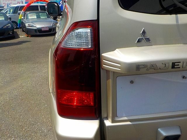 MITSUBISHI PAJERO wagon 2006