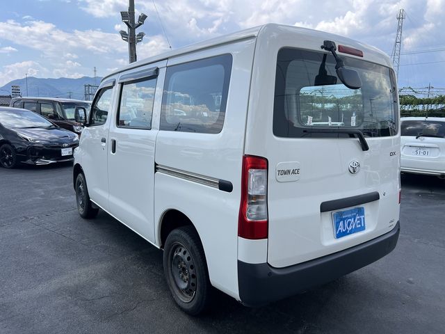 TOYOTA TOWNACE van 4WD 2024