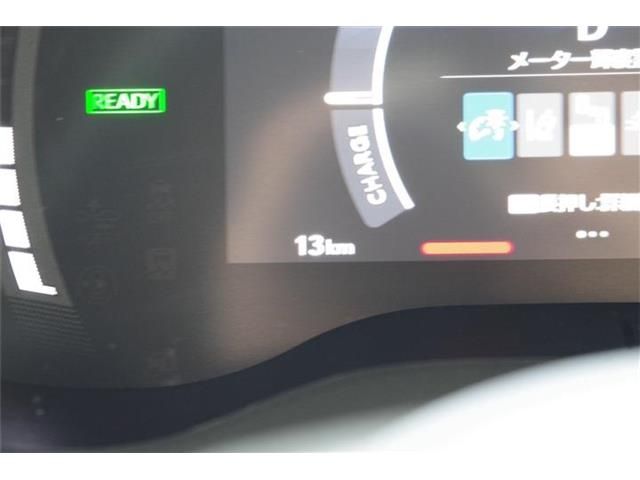 TOYOTA SIENTA HYBRID 2025