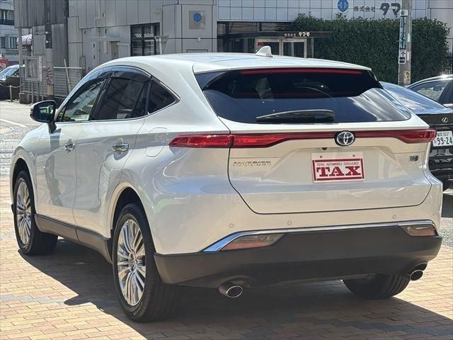 TOYOTA HARRIER HYBRID 2020