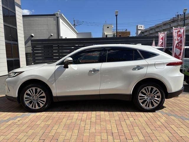 TOYOTA HARRIER HYBRID 2020