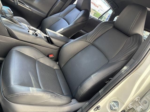 TOYOTA HARRIER HYBRID 2020