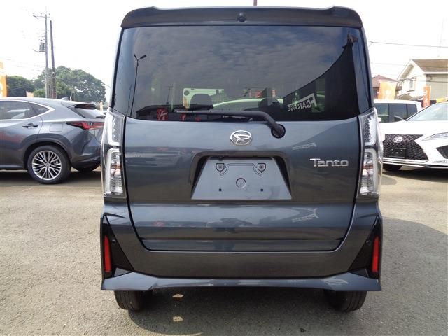 DAIHATSU TANTO CUSTOM 2023