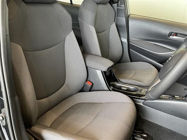 TOYOTA COROLLA TOURING HYBRID 2023