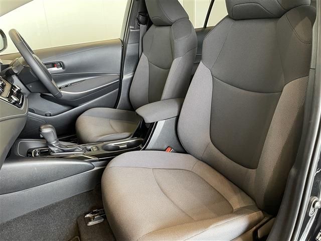 TOYOTA COROLLA TOURING HYBRID 2023