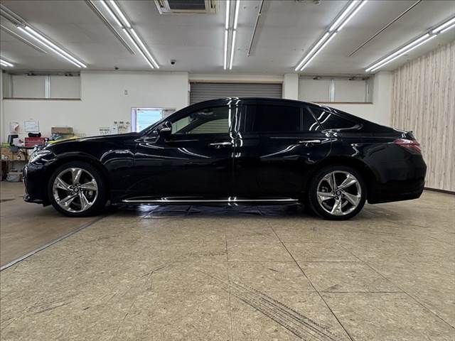 TOYOTA CROWN sedan hybrid 2018