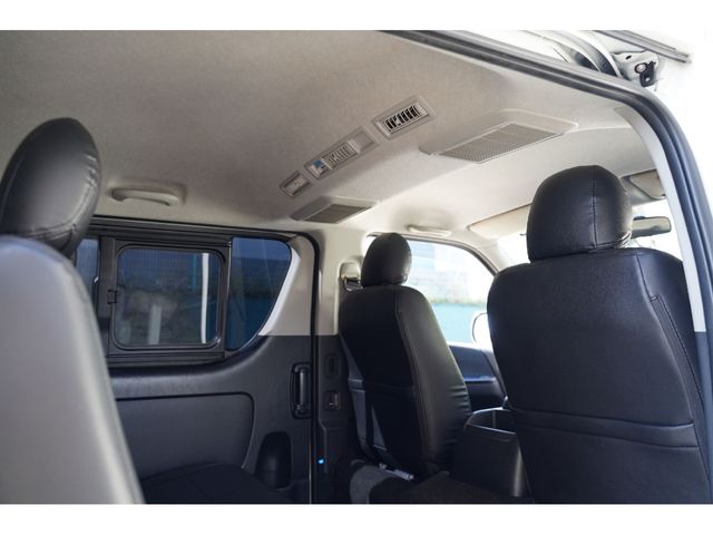 TOYOTA HIACE van 2WD 2014