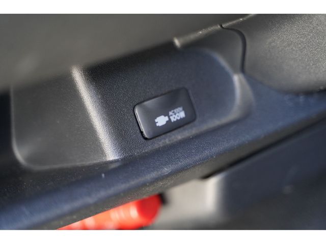 TOYOTA HIACE van 2WD 2014