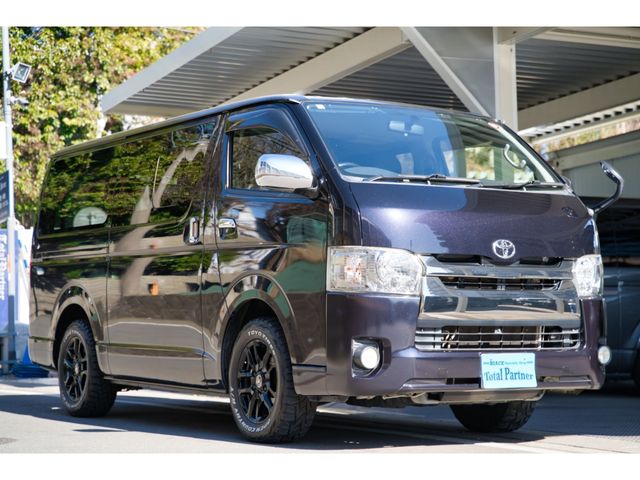 TOYOTA HIACE van 2WD 2017