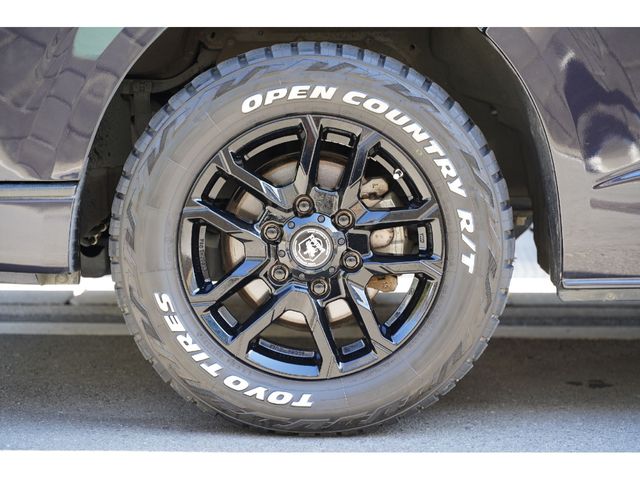 TOYOTA HIACE van 2WD 2017