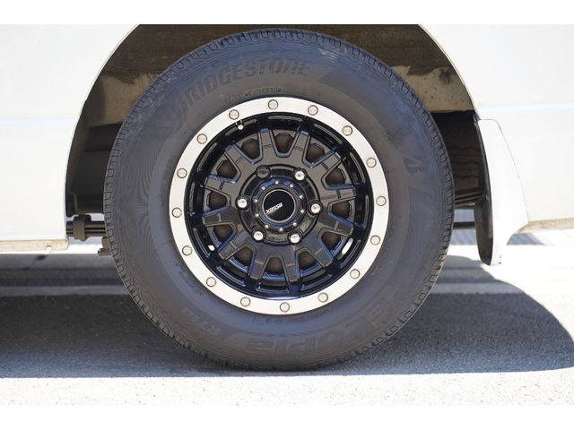 TOYOTA HIACE van 2WD 2017