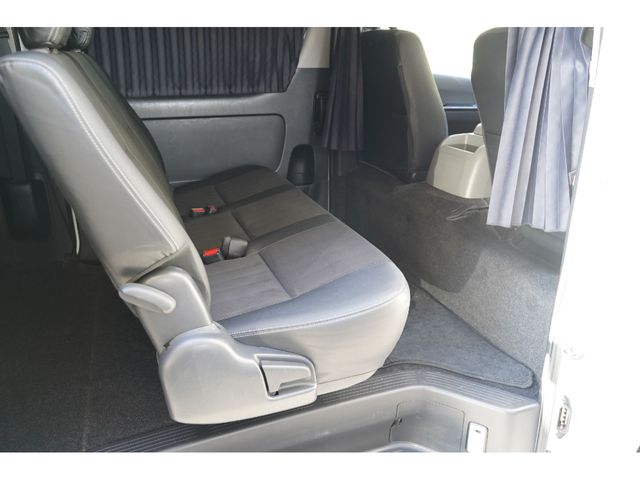 TOYOTA HIACE van 2WD 2017