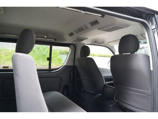 TOYOTA REGIUSACE van 2WD 2011