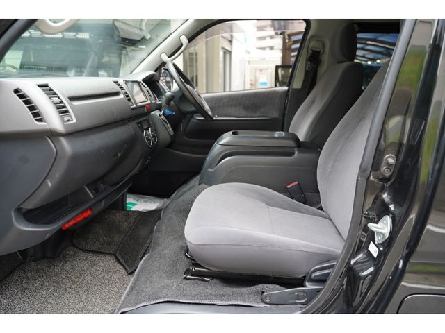 TOYOTA REGIUSACE van 2WD 2011