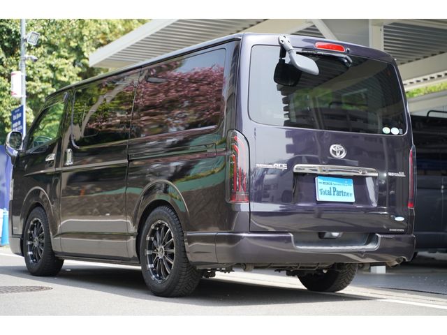 TOYOTA REGIUSACE van 2WD 2015