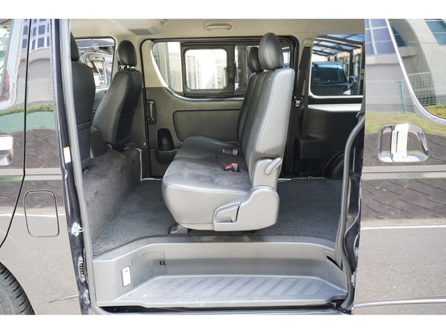 TOYOTA REGIUSACE van 2WD 2015