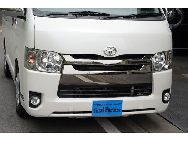 TOYOTA HIACE van 2WD 2016