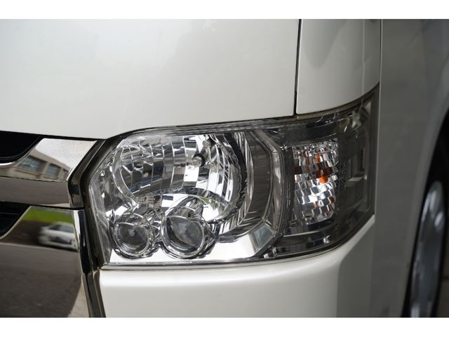 TOYOTA HIACE van 2WD 2016