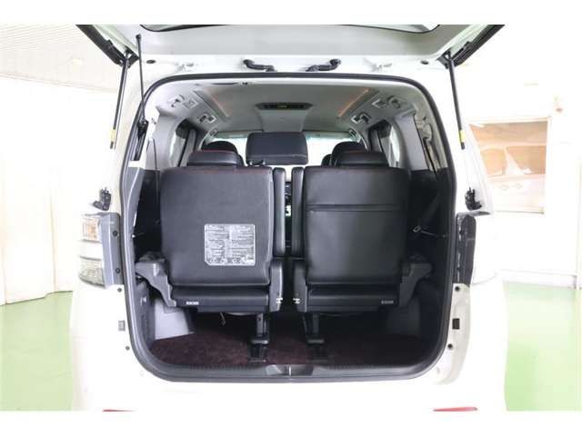 TOYOTA VELLFIRE 2014