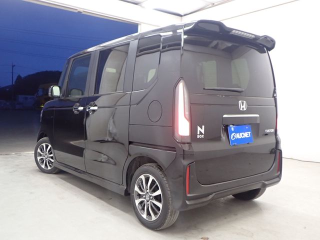 HONDA N BOX CUSTOM 2025