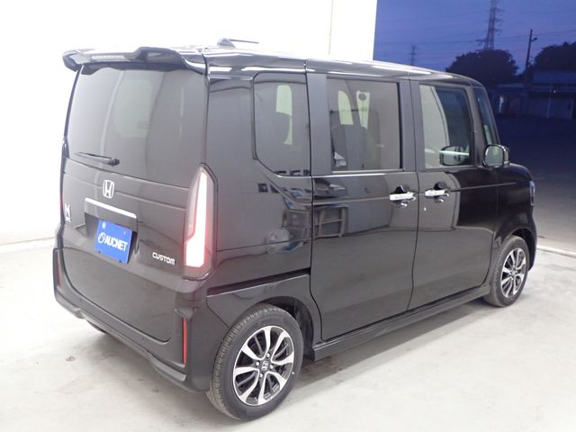 HONDA N BOX CUSTOM 2025
