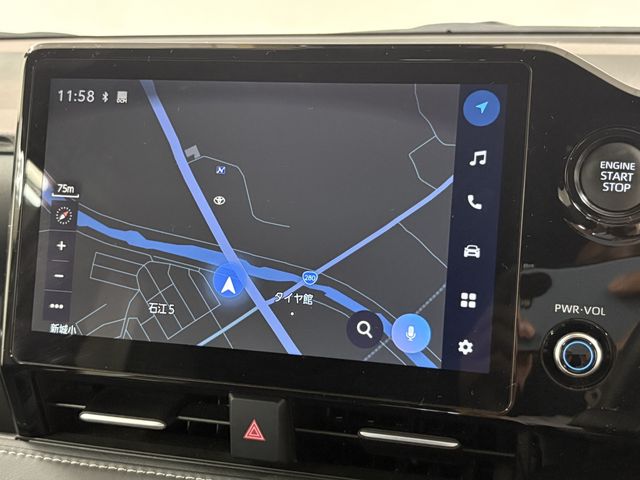 TOYOTA NOAH 4WD 2024