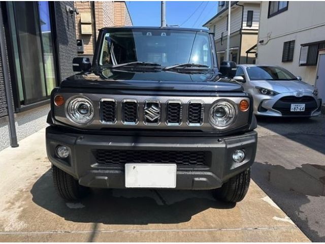 SUZUKI JIMNY NOMADE 2025