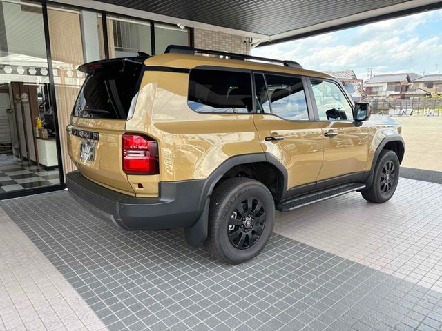 TOYOTA LANDCRUISER 250 2024