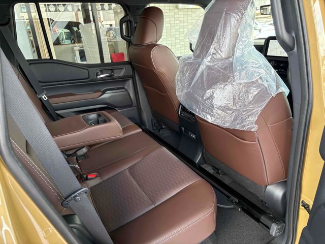 TOYOTA LANDCRUISER 250 2024