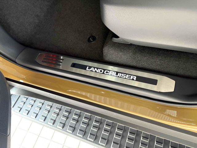 TOYOTA LANDCRUISER 250 2024