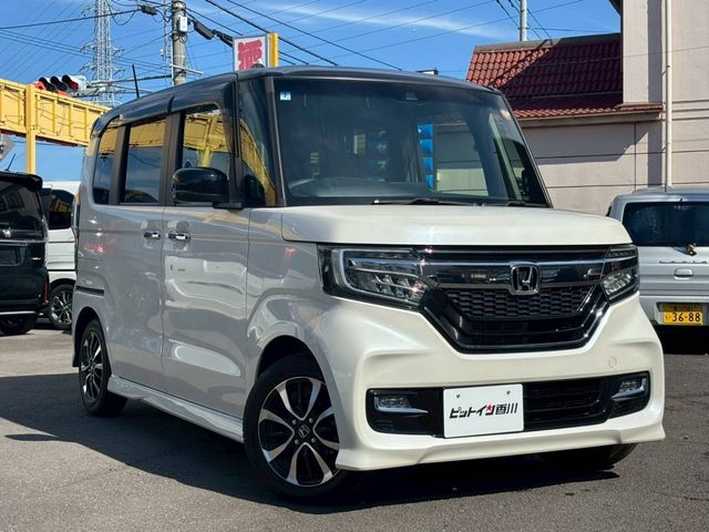 HONDA N BOX CUSTOM 2018