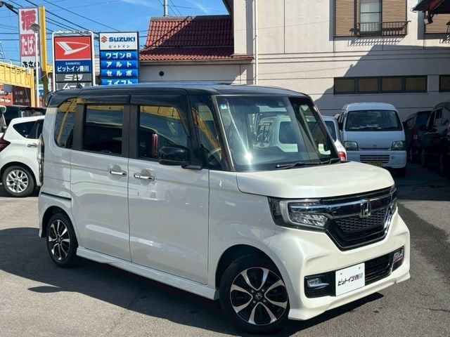 HONDA N BOX CUSTOM 2018