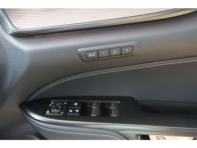 TOYOTA LEXUS NX350h 2023