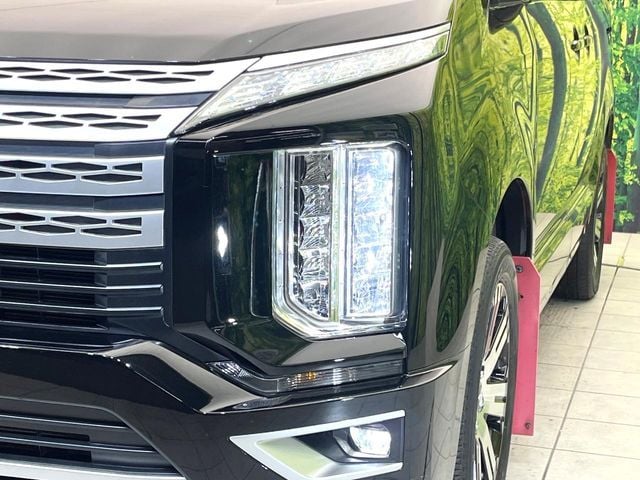 MITSUBISHI DELICA D:5 4WD 2020