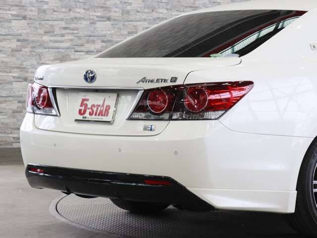 TOYOTA CROWN sedan hybrid 2017