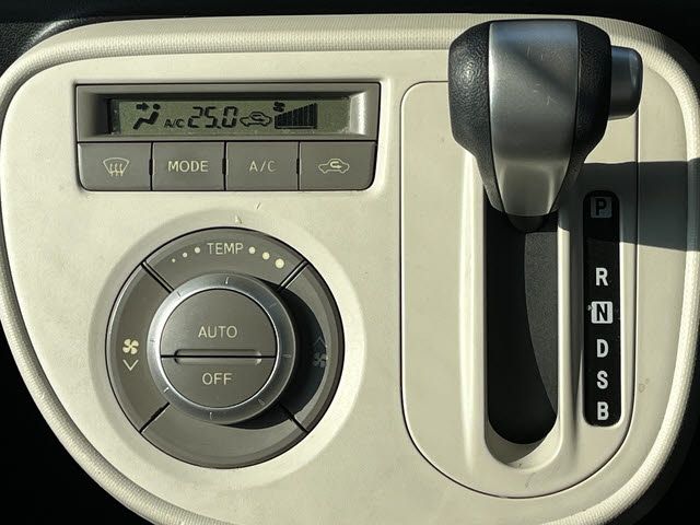 DAIHATSU MIRA Cocoa 2013